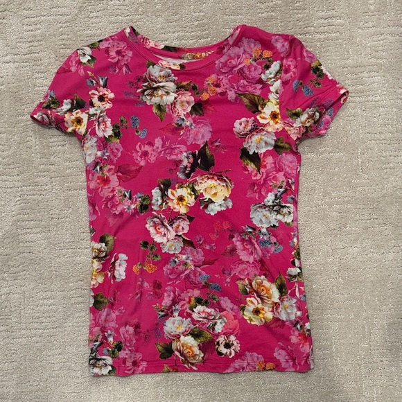 L'AGENCE Pink Floral Short Sleeve Tee - Picture 1 of 2